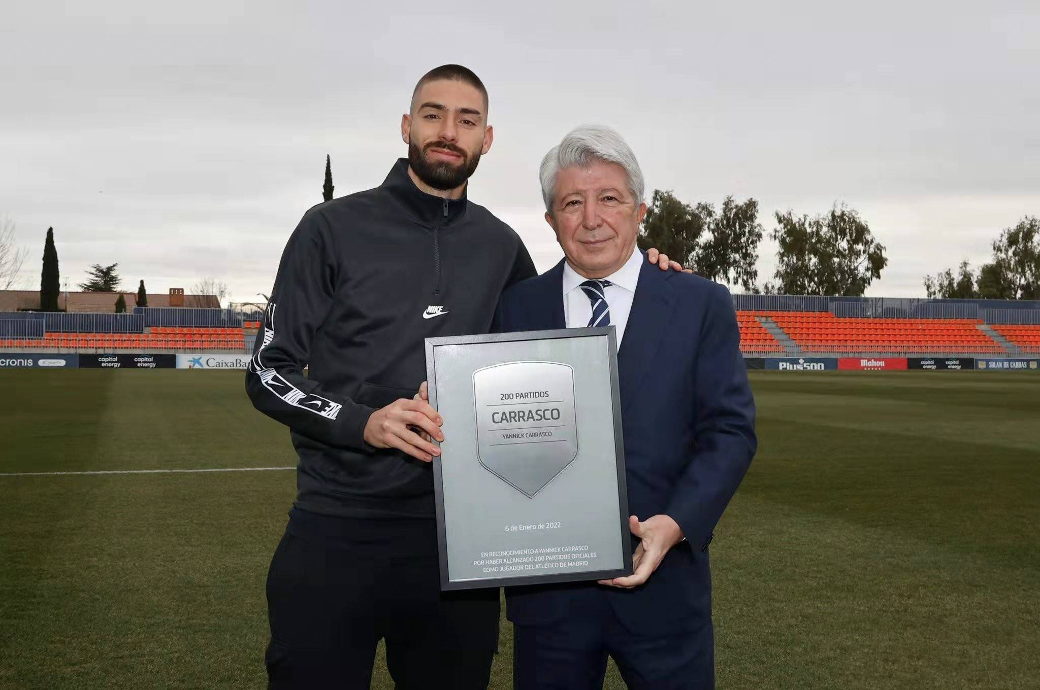 九游体育下载app包含马德里竞技训练开放日，冲刺阶段止住颓势引欢呼，CBA常规赛在即，轮换策略成焦点的词条