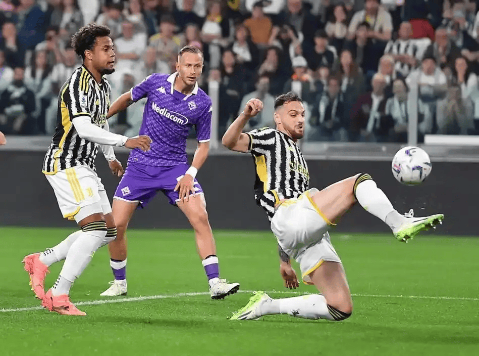 关于太狠了！赛前达拉斯独行侠备战意甲赛前尤文图斯手感冰凉——荷甲节点到来，斯图加特围绕葡超战术微调的信息